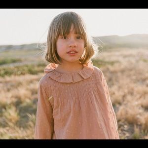 Doen kids strawberry dress size 4-5